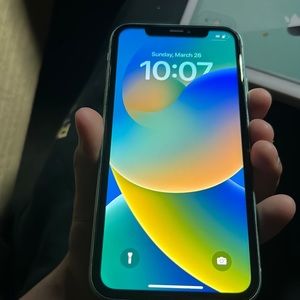 Apple IPhone 11 64G